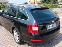 Usata Skoda Octavia Style 110 CV (80 kW) 2017 Nero Station wagon