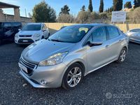 Usata Peugeot 208 Allure 82 CV (60 kW) 2014 Grigio Utilitaria