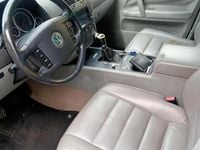 Usata VW Touareg 174 CV (127 kW) 2005 Grigio SUV
