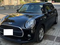 Usata Mini ONE 75 CV (55 kW) 2016 Nero Utilitaria