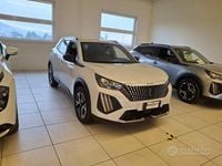 Usata Peugeot 2008 Allure 101 CV (74 kW) 2024 Bianco SUV