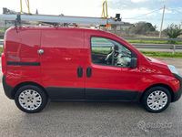 Usata Fiat Fiorino 95 CV (69 kW) 2015 Rosso Monovolume