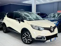 Usata Renault Captur 90 CV (66 kW) 2015 Beige SUV