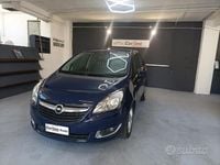 Usata Opel Meriva Cosmo 120 CV (88 kW) 2015 Blu Monovolume