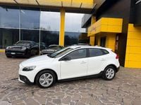 Usata Volvo V40 CC 120 CV (88 kW) 2019 Bianco Station wagon