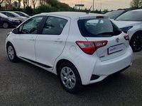 Usata Toyota Yaris Cool 72 CV (52 kW) 2018 Bianco Berlina