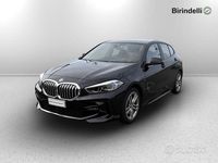 Usata BMW 118 M Sport 135 CV (99 kW) 2021 Black sapphire metallizzato Utilitaria