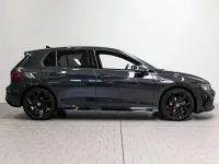 Usata VW Golf VIII R-line 150 CV (110 kW) 2024 Grigio Berlina
