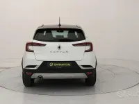Usata Renault Captur Intens 116 CV (85 kW) 2020 Bianco SUV