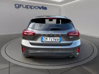 Begagnad Ford Focus ST-Line 125 HK (91 kW) 2023 Grå Sedan
