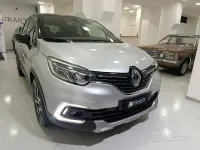 Usata Renault Captur 90 CV (66 kW) 2018 Grigio SUV