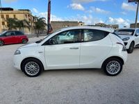 usata Lancia Ypsilon 1.2 69 CV 5 porte GPL Ecochic Gold