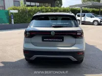 Usata VW T-Cross Style 95 CV (69 kW) 2023 Grigio SUV