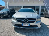 Usata Mercedes CLA180 Premium 108 CV (79 kW) 2017 Argento Berlina