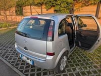 Usata Opel Meriva Club 90 CV (66 kW) 2010 Grigio Monovolume