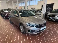 Usata Fiat Tipo Easy 95 CV (69 kW) 2017 Beige Berlina