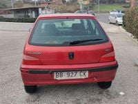 Usata Peugeot 106 60 CV (44 kW) 1998 Rosso Utilitaria