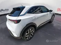Usata Opel Mokka Elegance 131 CV (96 kW) 2022 Bianco SUV