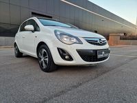 Usata Opel Corsa Enjoy 80 CV (58 kW) 2009 Bianco Berlina