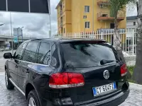 Usata VW Touareg 174 CV (127 kW) 2005 Nero SUV
