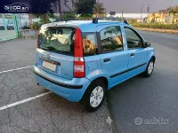 Usata Fiat Panda Dynamic 69 CV (50 kW) 2007 Bluazzurro Utilitaria