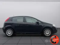 Usata Fiat Punto Street 95 CV (69 kW) 2018 Blu Utilitaria