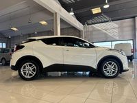Usata Toyota C-HR Active 98 CV (72 kW) 2023 Bianco SUV