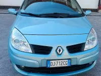 Usata Renault Scénic II 106 CV (77 kW) 2007 Bluazzurro Monovolume