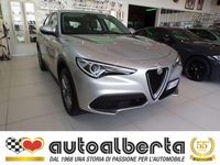 Usata Alfa Romeo Stelvio Super 201 CV (147 kW) 2019 Grigio silverstone SUV