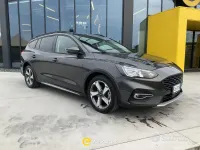 Usata Ford Focus Active 120 CV (88 kW) 2020 Grigio scuro metallizzato Station wagon