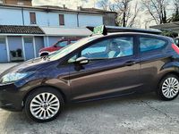 Usata Ford Fiesta 60 CV (44 kW) 2010 Viola Berlina