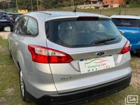 Usata Ford Focus 116 CV (85 kW) 2012 Grigio Station wagon