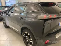 Usata Peugeot 2008 Allure 110 CV (80 kW) 2021 Grigio SUV