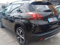 Usata Peugeot 2008 Allure 100 CV (73 kW) 2017 Nero SUV