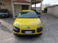 Usata Citroën C4 Cactus Shine 99 CV (72 kW) 2015 Giallo Utilitaria