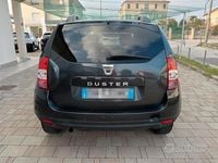 Usata Dacia Duster Lauréate 110 CV (80 kW) 2014 Grigio SUV