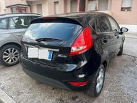 Usata Ford Fiesta Titanium 95 CV (69 kW) 2010 Nero Utilitaria