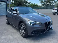 Usata Alfa Romeo Stelvio Sprint 190 CV (139 kW) 2022 Argento SUV