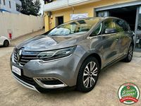 Usata Renault Espace Initiale 160 CV (117 kW) 2017 Grigio scuro perlato Monovolume