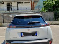 Usata Peugeot 2008 Allure 110 CV (80 kW) 2023 Bianco SUV