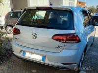 Usata VW Golf VII Highline 110 CV (80 kW) 2018 Grigio Berlina