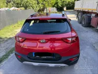 Usata Kia Stonic 100 CV (73 kW) 2020 Rosso SUV