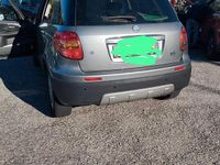 Usata Fiat Sedici 120 CV (88 kW) 2008 Grigio SUV