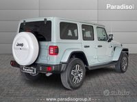 Begagnad Jeep Wrangler Overland 380 HK (279 kW) 2023 Grå SUV