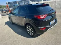 Usata Kia Stonic Style 82 CV (60 kW) 2022 Black pearl SUV