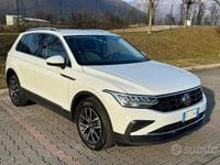 Usata VW Tiguan Life 122 CV (89 kW) 2021 Bianco SUV