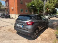 Usata Renault Captur 90 CV (66 kW) 2015 Grigio SUV