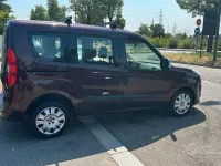 Usata Fiat Doblò Emotion 135 CV (99 kW) 2010 Rosso Monovolume