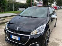 usata Peugeot 208 BlueHDi 100 S&S 5 porte Signature