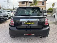 Usata Mini Cooper 75 CV (55 kW) 2011 Nero Utilitaria
